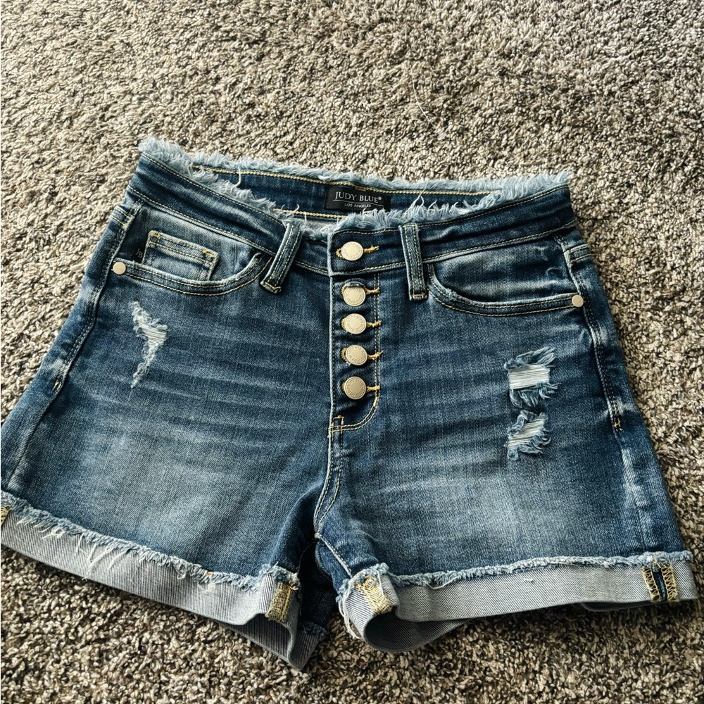 Judy Blue shorts size small. New without tags.